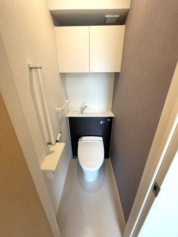 シャンゼリゼのトイレ