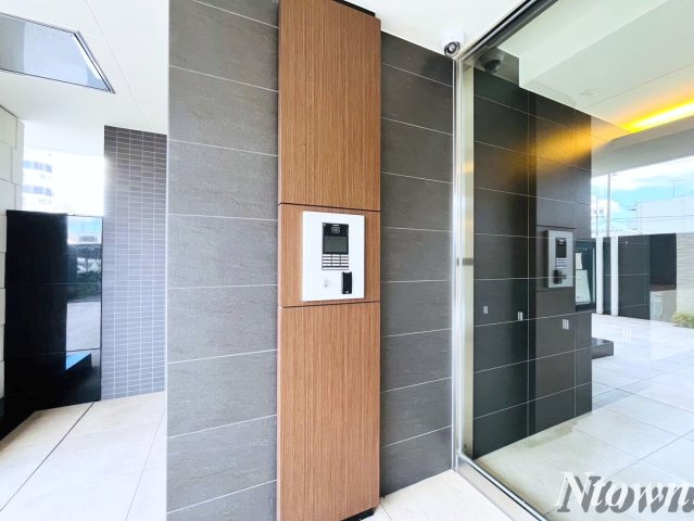 【エントランス】 | エステムコート名古屋金山ミッドクロス | ゆとりのあるエントランスです