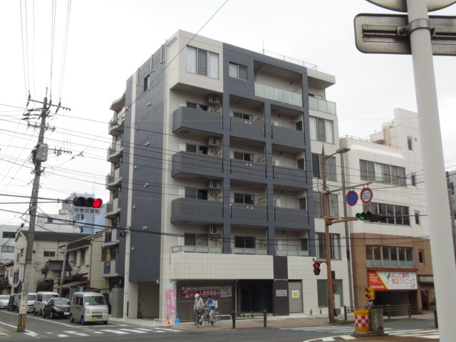 A&m felicie(アム　フェリシェ)の外観