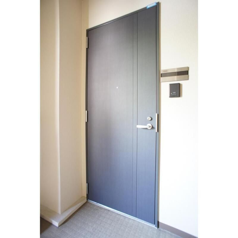 Ｙ’ｓ　ｆｌａｔ入谷 　ワイズフラット入谷の玄関