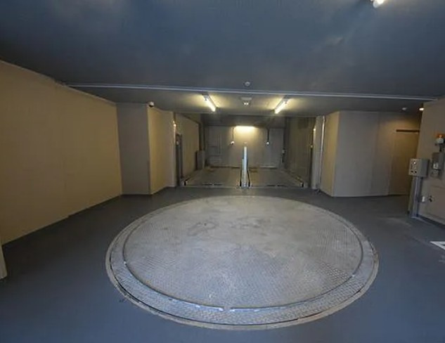 ブランシエスタ白山の駐車場