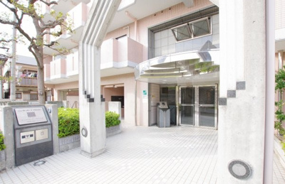 【エントランス】 | ラ・パルフェ・ド・パラツィーナ