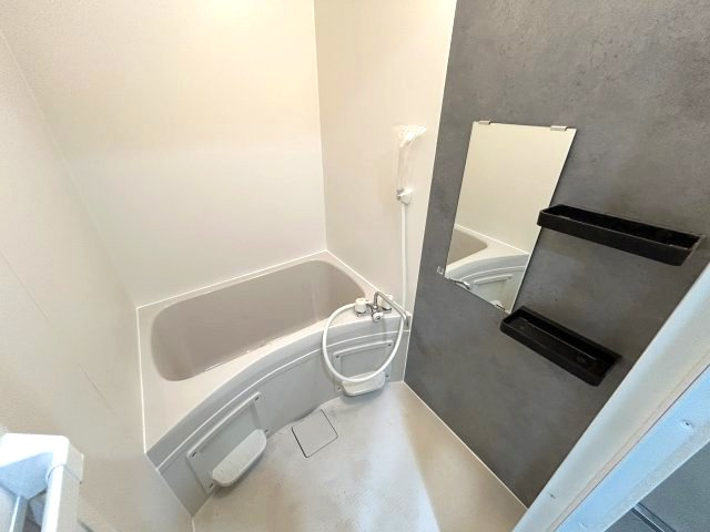 Le:FIELD_002の浴室