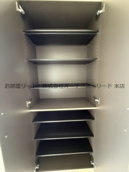 サクラヴィラージュ津福の収納
