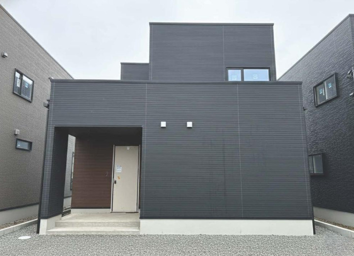 福井市上森田　２号棟