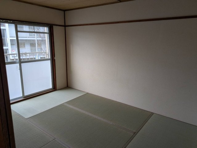 上高丸厚生年金住宅3号棟の和室