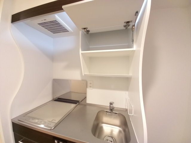 セレニテ神戸ミラクのキッチン