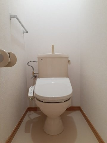 アムールＢ棟のトイレ|トイレもきれいです
