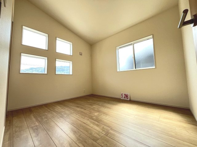 【子供部屋】 | 福岡市西区今宿上ノ原第1　1号棟（全7棟）【仲介手数料無料・0円】 | 現地写真。