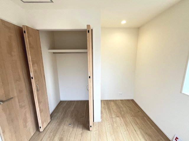 【収納】 | 福岡市西区今宿上ノ原第1　1号棟（全7棟）【仲介手数料無料・0円】 | 現地写真。