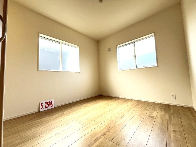【子供部屋】 | 福岡市西区今宿上ノ原第1　1号棟（全7棟）【仲介手数料無料・0円】 | 現地写真。