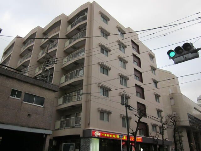 サンハイツ根岸の外観