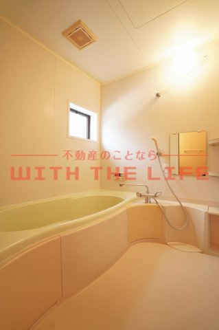 リビングタウン小森野参番館【キャッシュバック対象物件】の浴室|日々の疲れを癒すお風呂付です