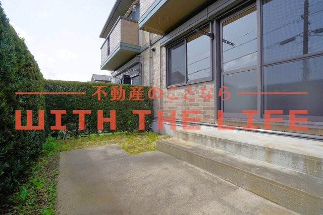 リビングタウン小森野参番館【キャッシュバック対象物件】の庭|お庭の付いた物件です