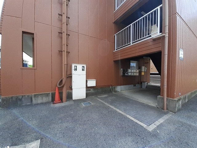 フラワーパレスのエントランス