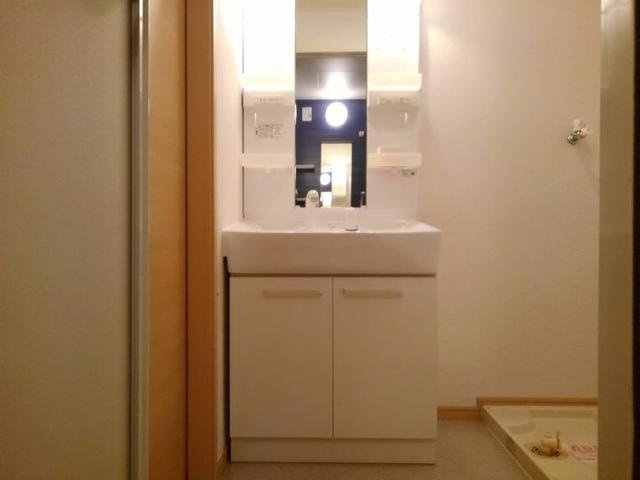 エスポワールⅡ　（沼）の洗面所