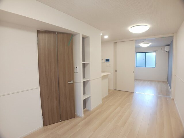 ヒカルサ富田林桜井町の居間・リビング