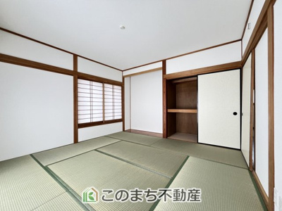 【和室】 | KEM小山市横倉新田1期 | お子様のお昼寝にも便利な和室です。窓から暖かな日差しが差し込みます♪
