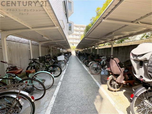 当日見学可能ですので、見学希望の際はお気軽にお問い合わせください。ネットからの見学予約も便利です♪