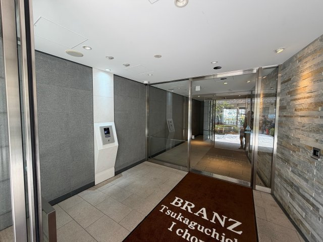 ブランズ塚口町一丁目のエントランス