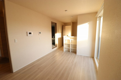 【洋室】 | メディオ 寺田 | リビングルーム １０・６帖