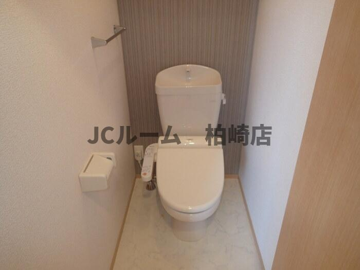 柏崎市幸町のアパートのトイレ