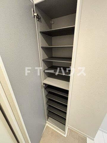 ウィンメゾン薬園台の収納