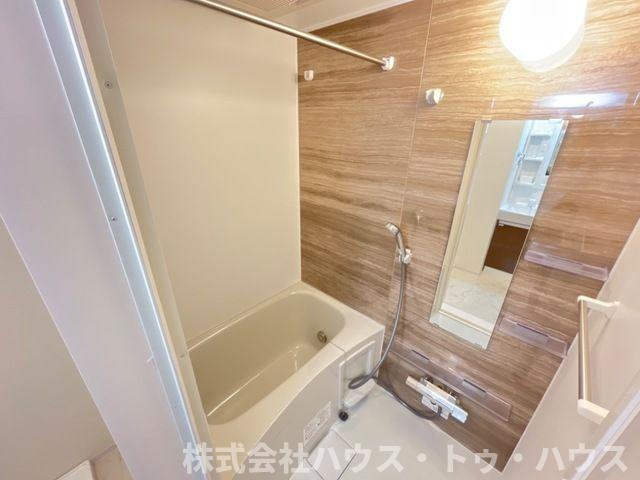 ビルゲ高柳の浴室
