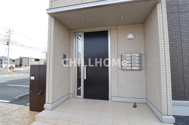 ル リッシュ　Ｃのエントランス|当社、チルホームのHPもご覧ください(^^)/物件情報多数♪