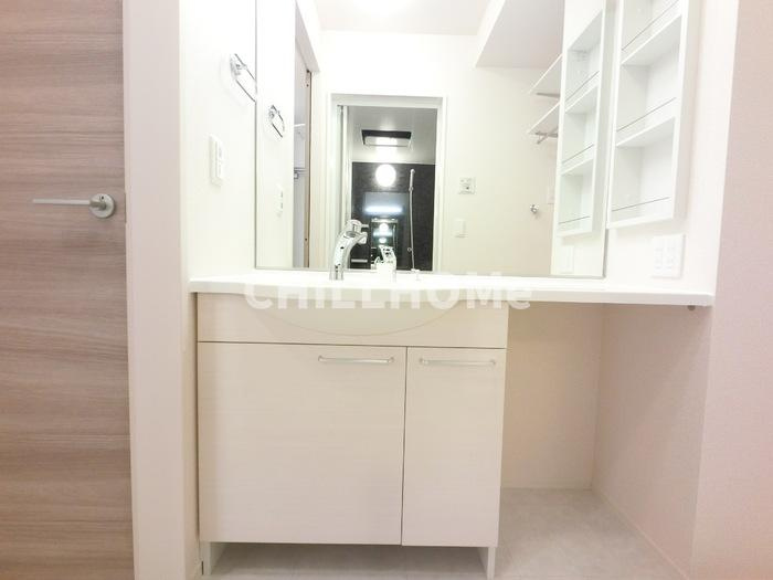 ル リッシュ　Ｃの洗面所|当社、チルホームのHPもご覧ください(^^)/物件情報多数♪