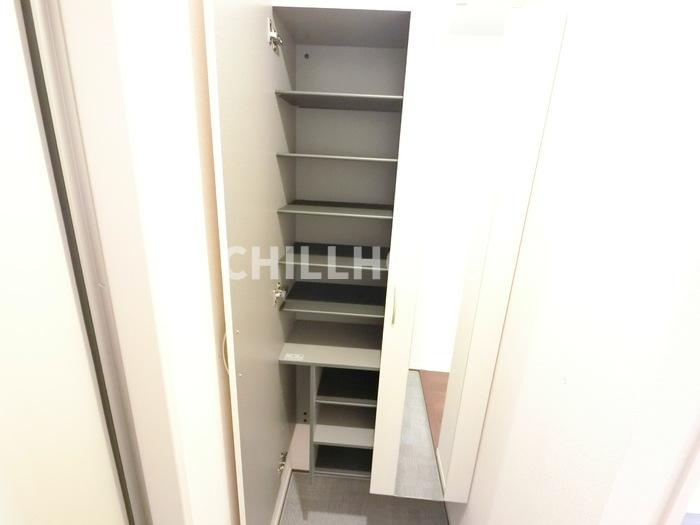 ル リッシュ　Ｃの玄関|当社、チルホームのHPもご覧ください(^^)/物件情報多数♪