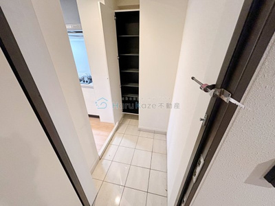 【玄関】 | AVANTI aratamabashi【名古屋市賃貸・宅配BOX】