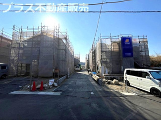 【外観】 | 現地写真。プラス不動産販売なら、現場の全ての棟をまとめてご見学頂けます。