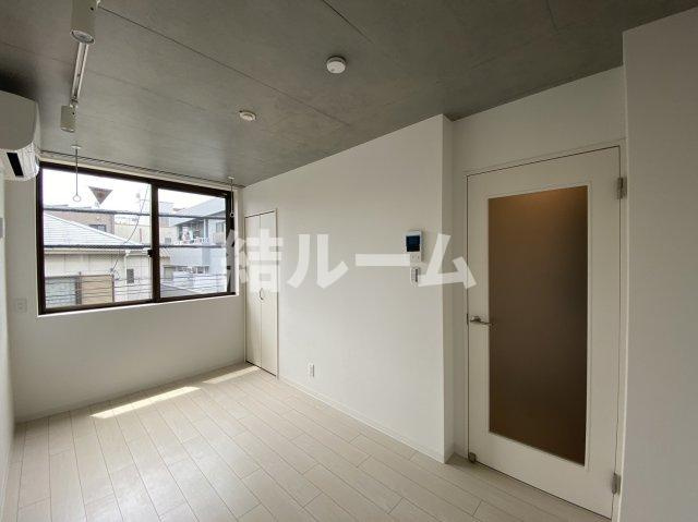 中野区沼袋１丁目の賃貸マンションの居間・リビング
