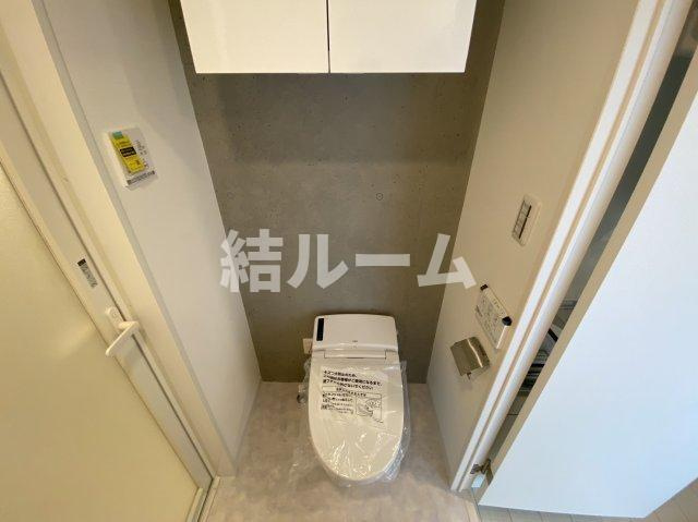 中野区沼袋１丁目の賃貸マンションのトイレ
