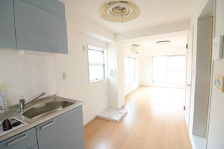 【居間・リビング】