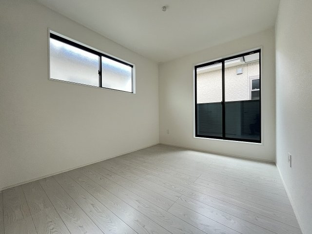 【子供部屋】 | 糟屋郡篠栗町尾仲2丁目1期　1号棟（全1棟）【仲介手数料無料・0円】 | 施工例。施工例は完成時と異なる場合があります。
