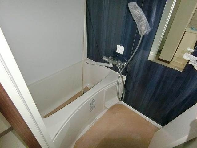 ラ・ルーチェ新小岩の浴室