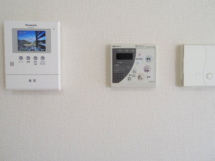 フィールドハイツ花園のセキュリティ|カラーモニター付インターホン（録画機能付）・追炊き給湯器・床暖房