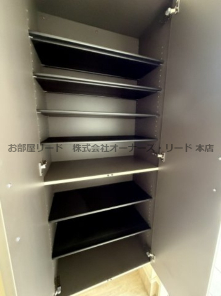 サクラヴィラージュ津福の収納