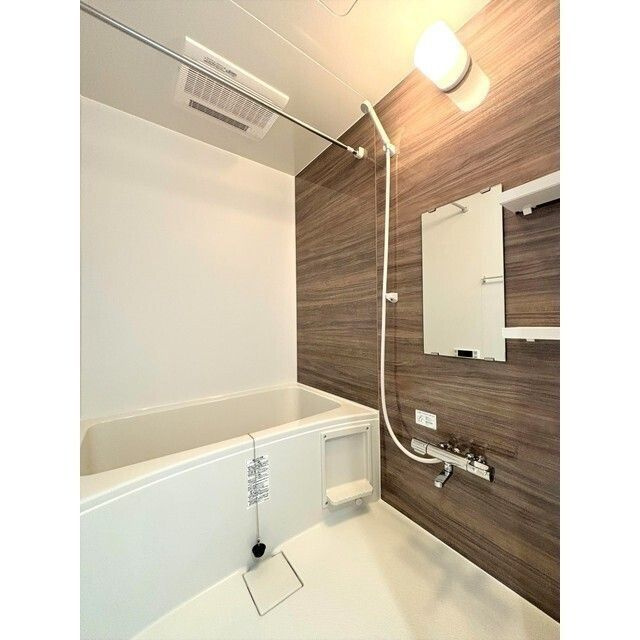 Ｍａｒｓアザレア通りの浴室