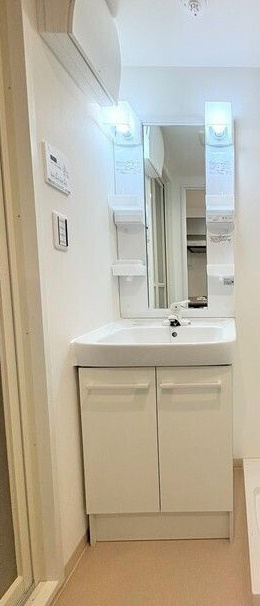 Ｍａｒｓアザレア通りの独立洗面台