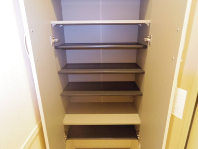 【収納】 | ルピナスヴィラ AB | クローゼット、収納棚