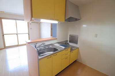 【キッチン】 | リビングタウン大金平 B | キッチン