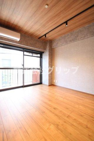 ライオンズマンション東白楽第2の洋室