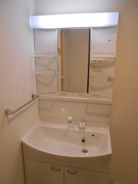 イアース三ノ輪の洗面所