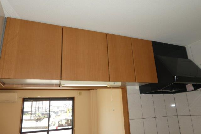 アメニティ羽島のキッチン|キッチン上収納