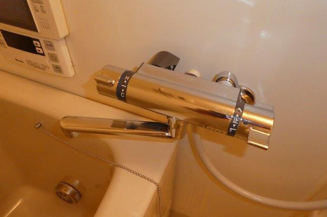 アメニティ羽島の浴室|サーモスタッド付き水栓