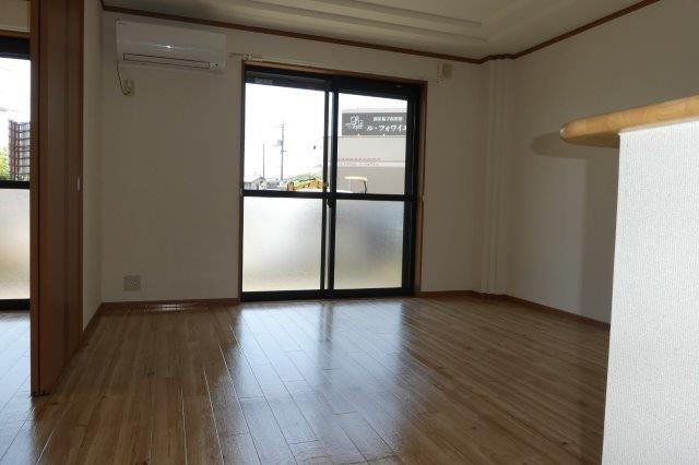 アメニティ羽島の居間・リビング