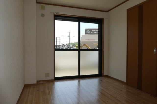 アメニティ羽島の洋室